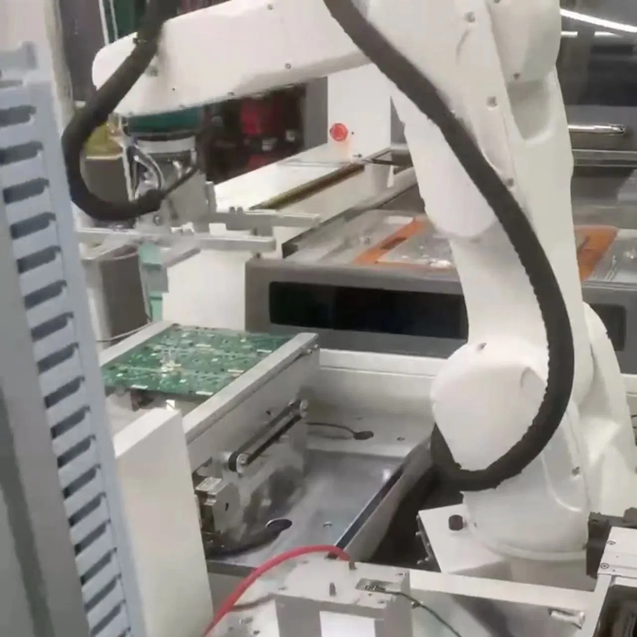 Ra PCB Separation Collaborative Robot for SMT Electronic Assembly Line, Equipped with Laser/V-Cut Dual Mode/± 0.02mm Precision Cutting Equipment