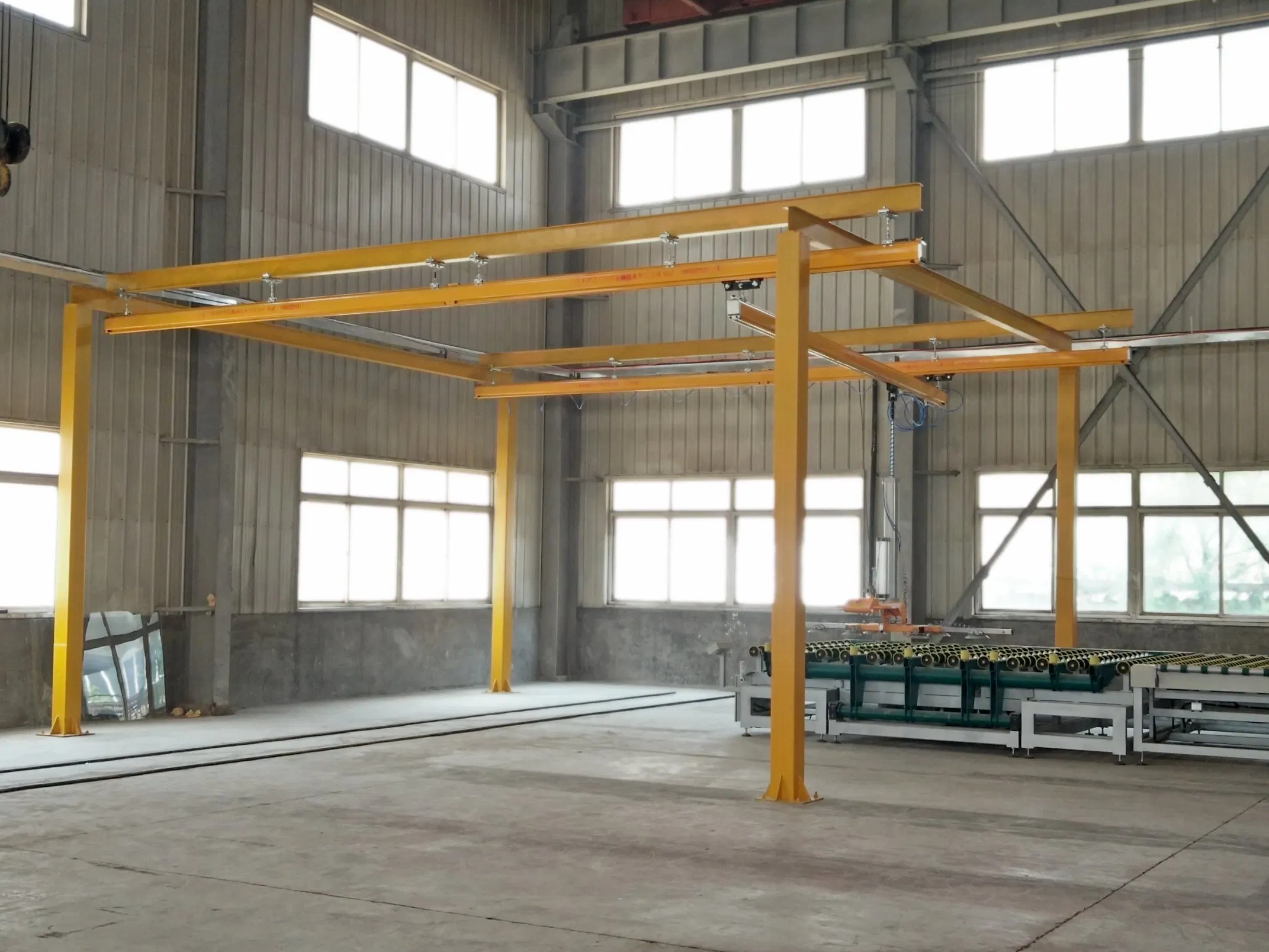 Freestanding Crane System for Glass Process Industry