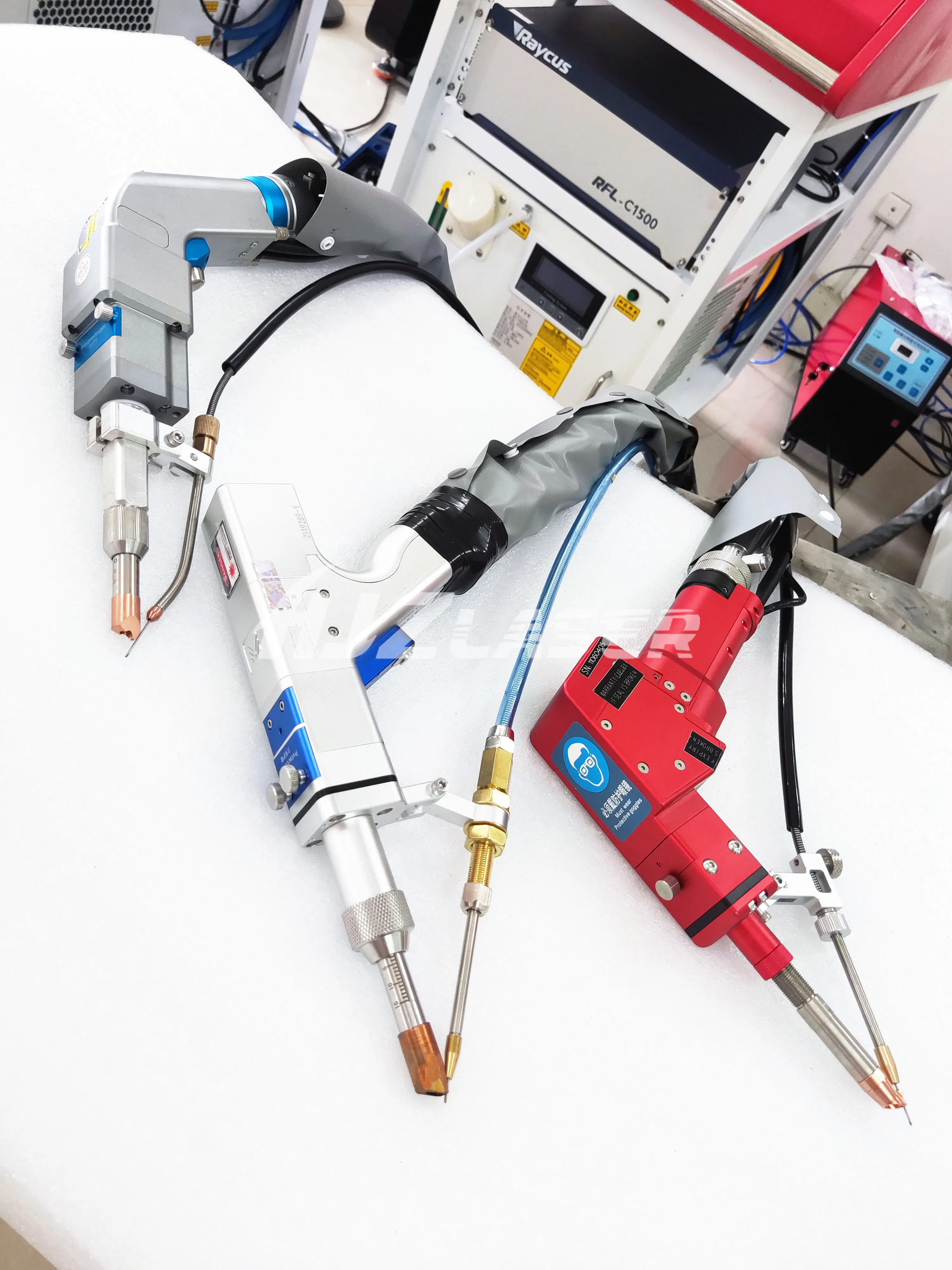 1000W Welding Head Fiber Laser Welding Machine Aluminum Metal Steel Welder Robot Machinery