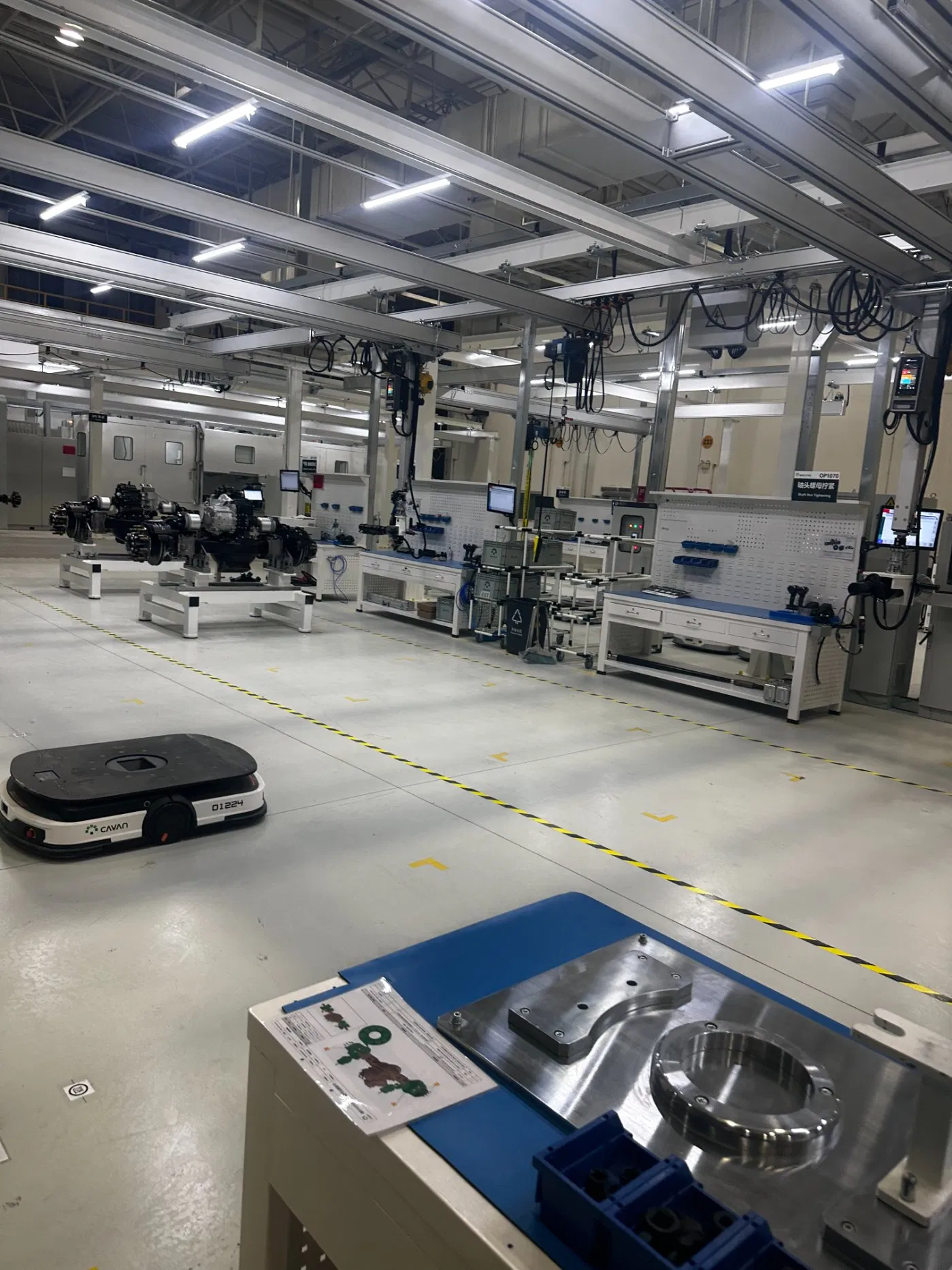 Chinese Supplier Laser Sensing Simplified Operation Robot Production Line for 3c Electronics Manufacturing