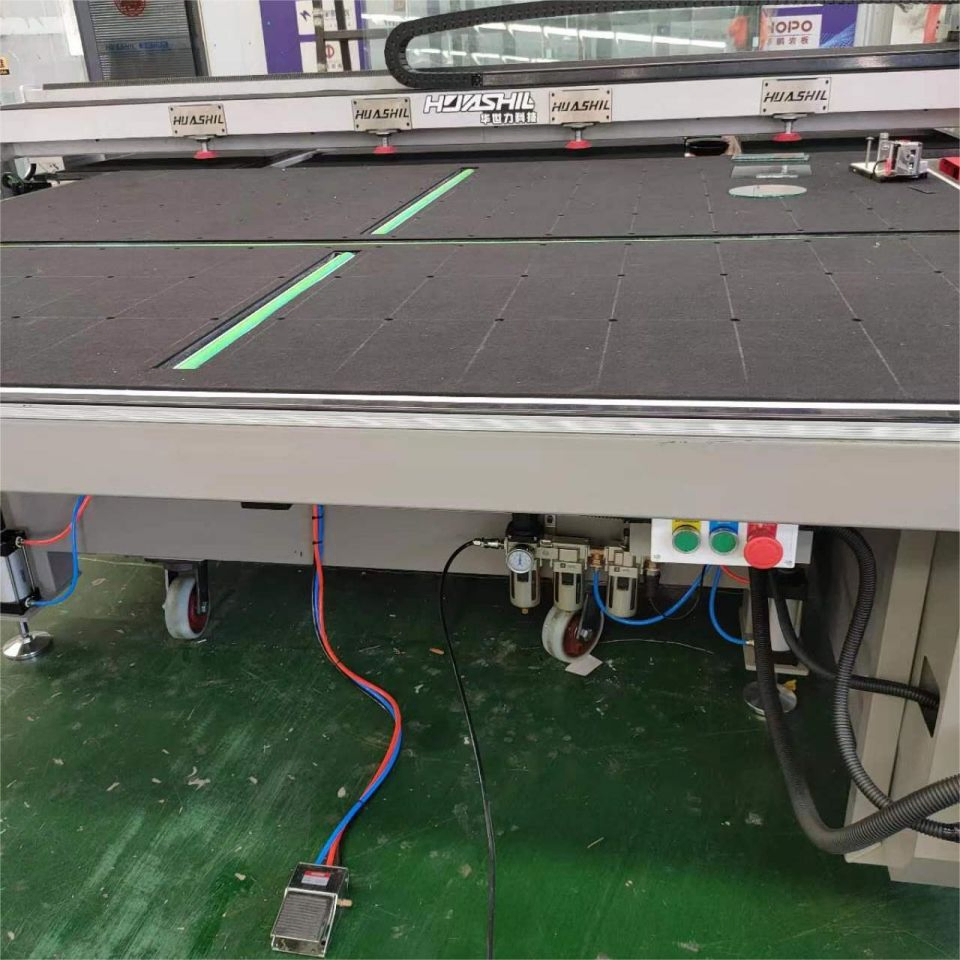 High-Precision CNC Glass Cutting and Loading Solution for Laminated Panels