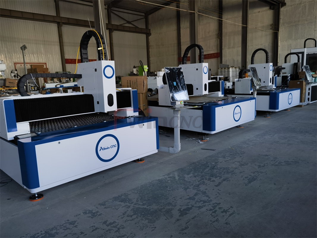 3kw Tabletop CNC Laser Cutting Engraving 380V Equipment 380V for Metal Fabrication