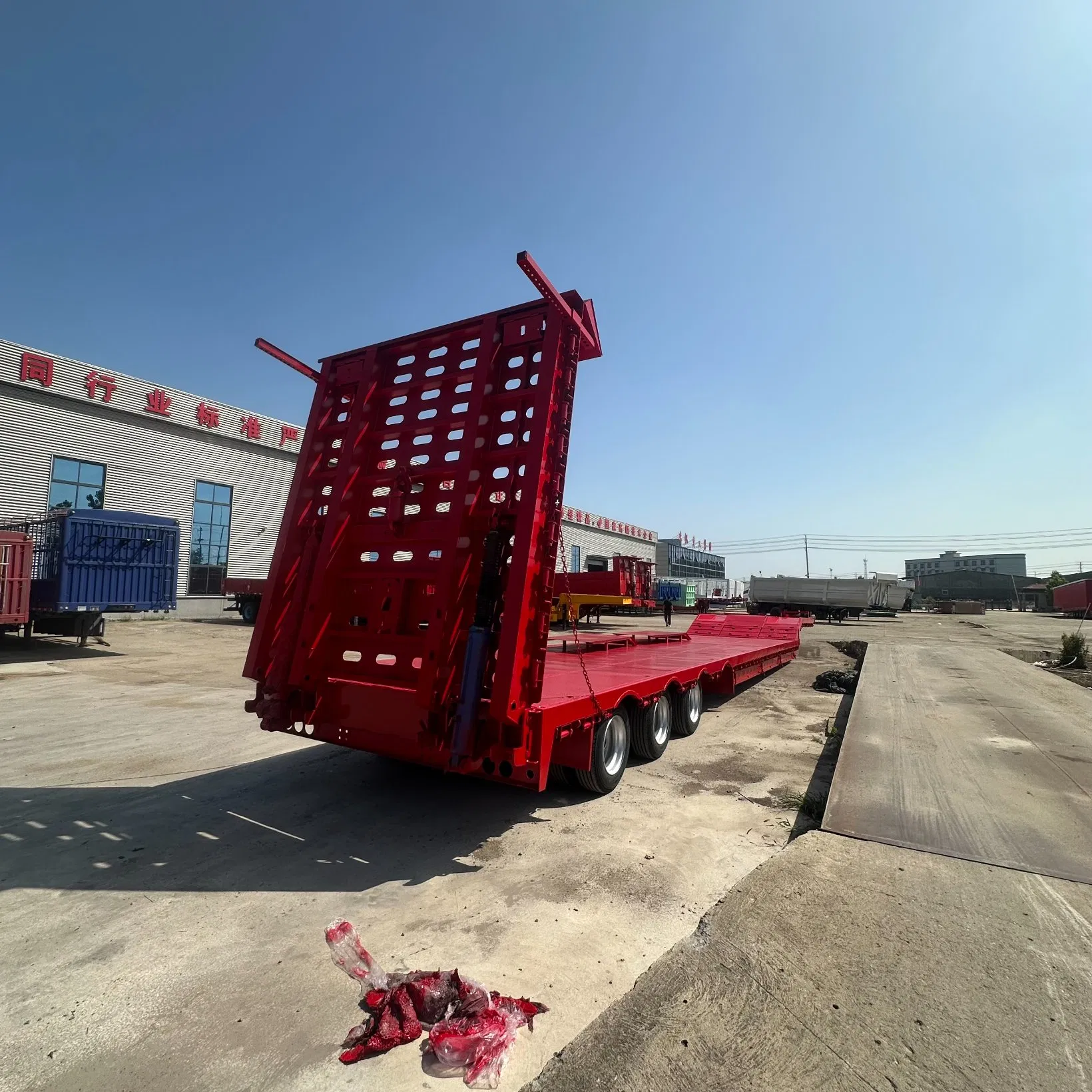 Wide-Deck Lowboy Semi-Trailer for Large-Scale Component Transport