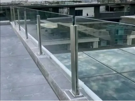 Railing glass