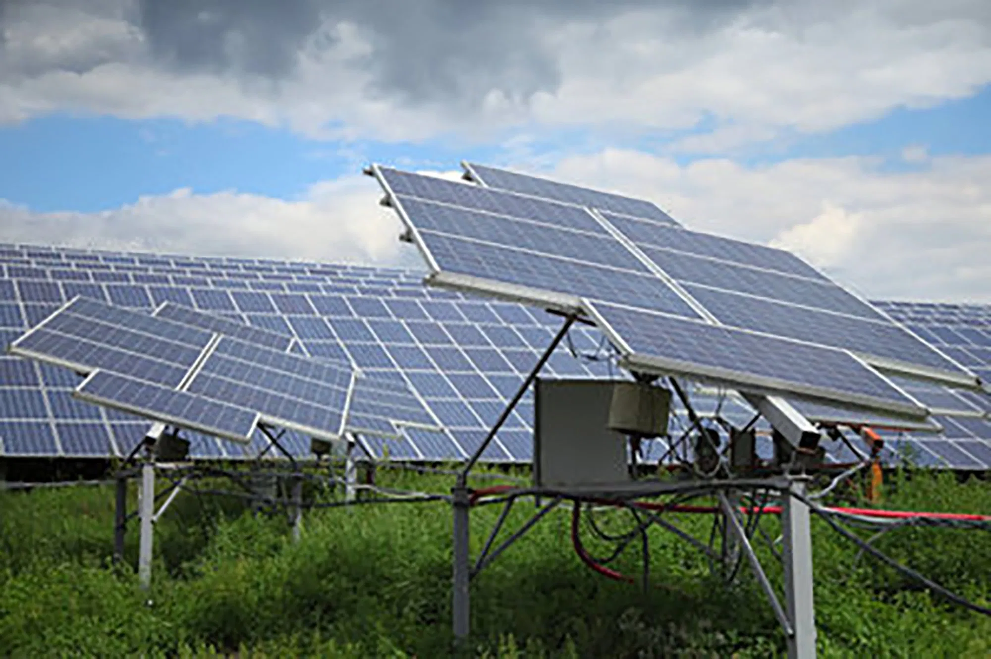 Solar Panel Ground Agriculture Solar Structure Mounting System Solar Farm with Factory Price