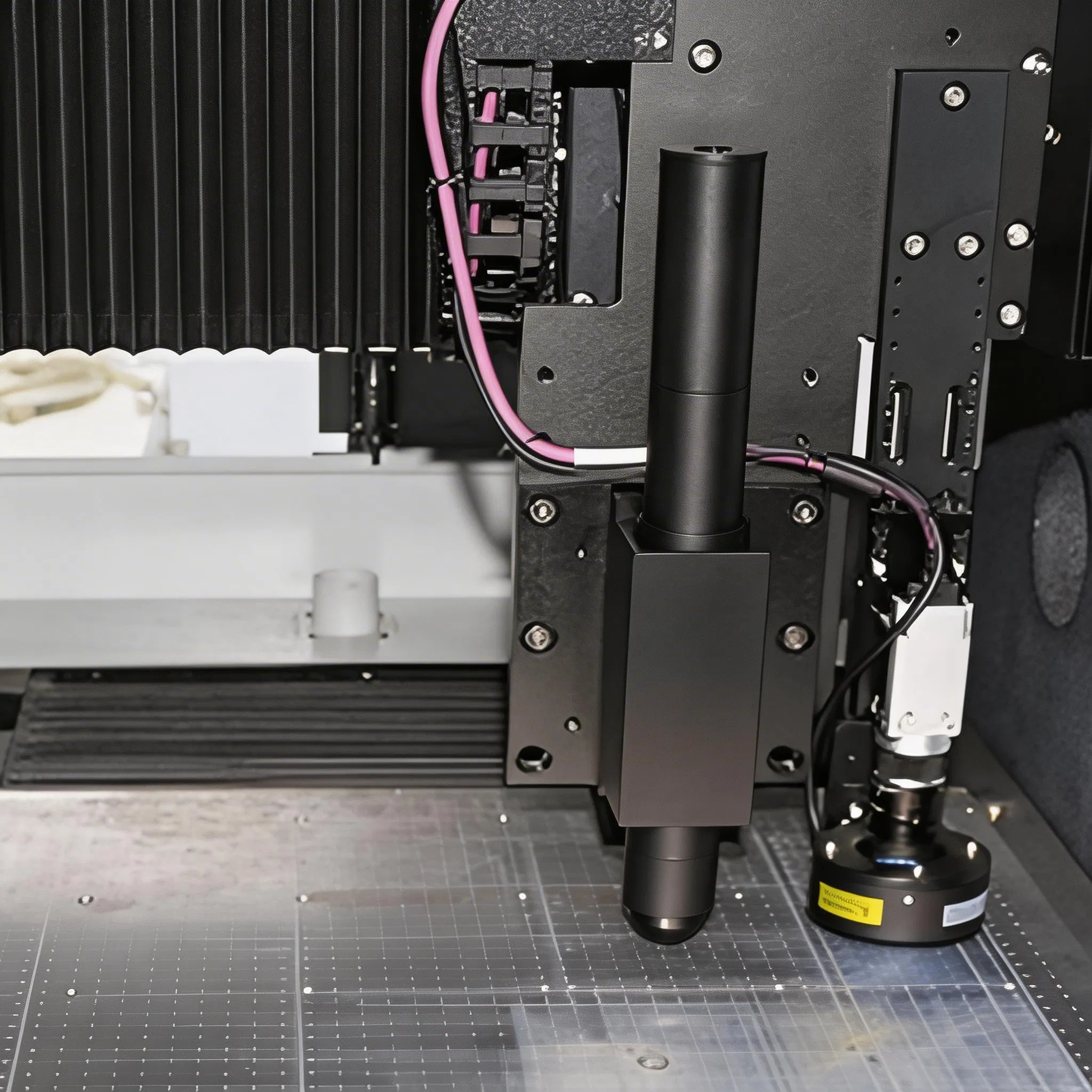 Factory Price UV Picosecond Laser Cutting Machine for Mobile Phone Parts