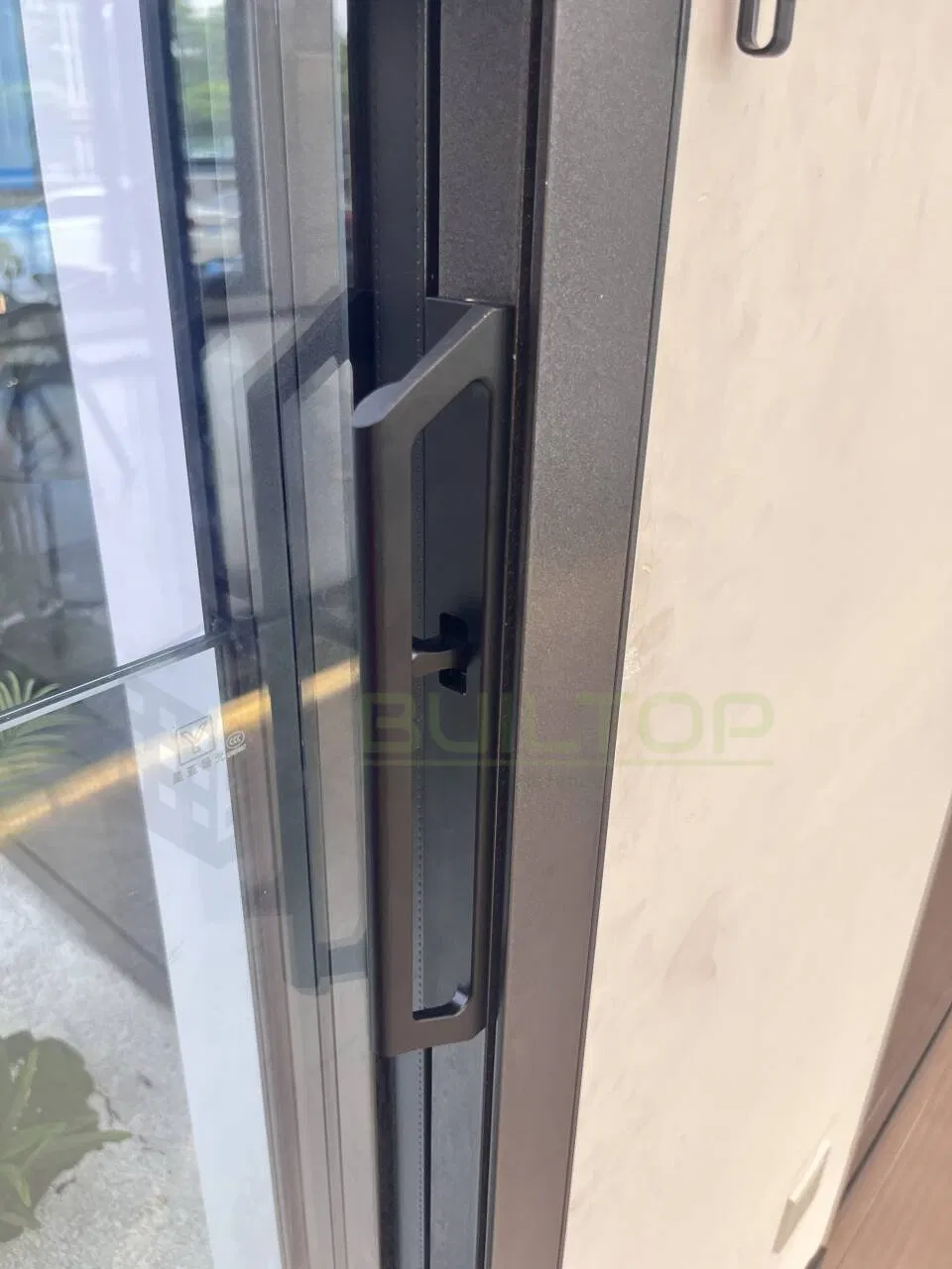 Serene Spaces: Elegant Soundproof Solutions for Modern Homes