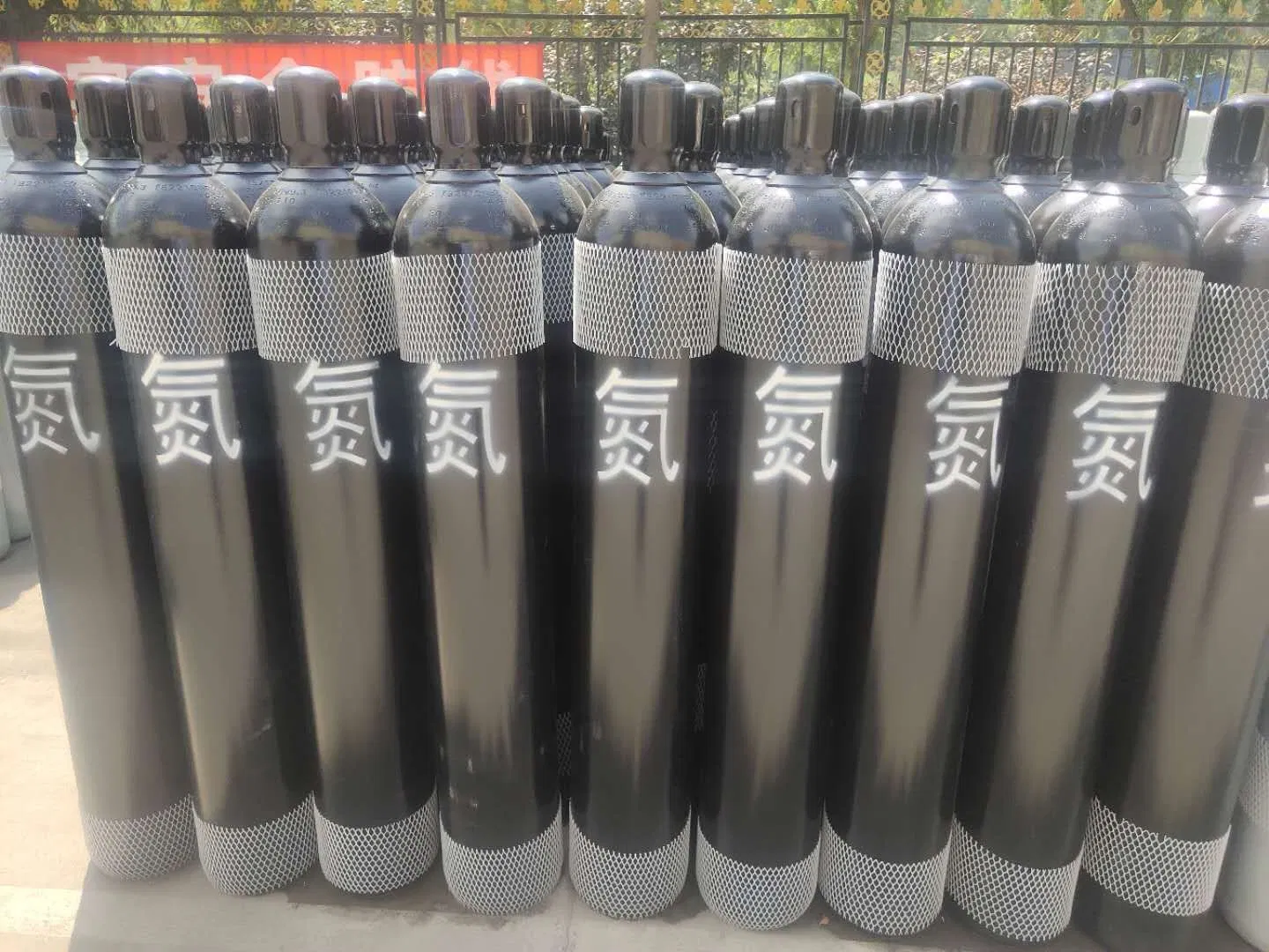 Liquid Nitrogen N2 99.999% - Ultra High Purity Nitrogen Gas Solution