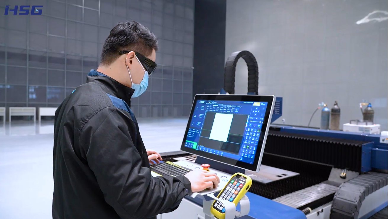 Fiber Metal Laser Cutting Machine Laser Cut Industrial Machinery Equipment 2000W Raycus Laser Power Cutter Price