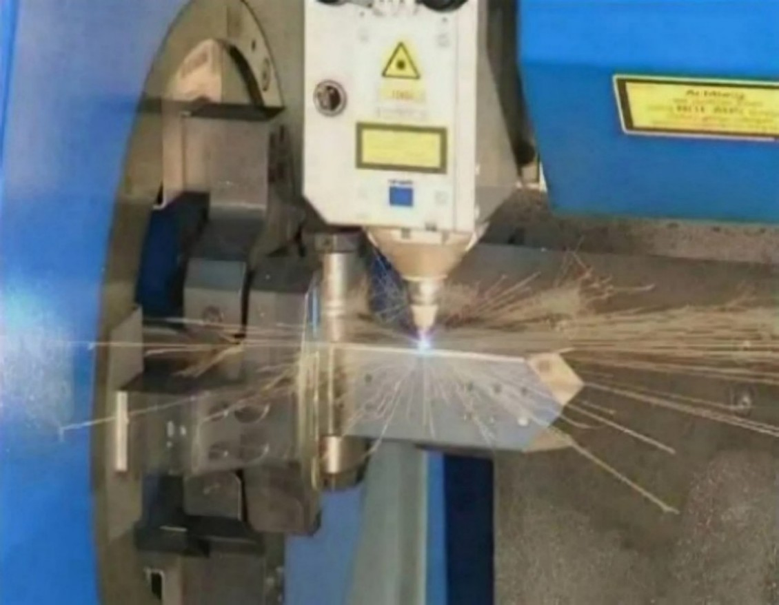 High-Speed Small Diameter Fiber Tube Laser Cutting System