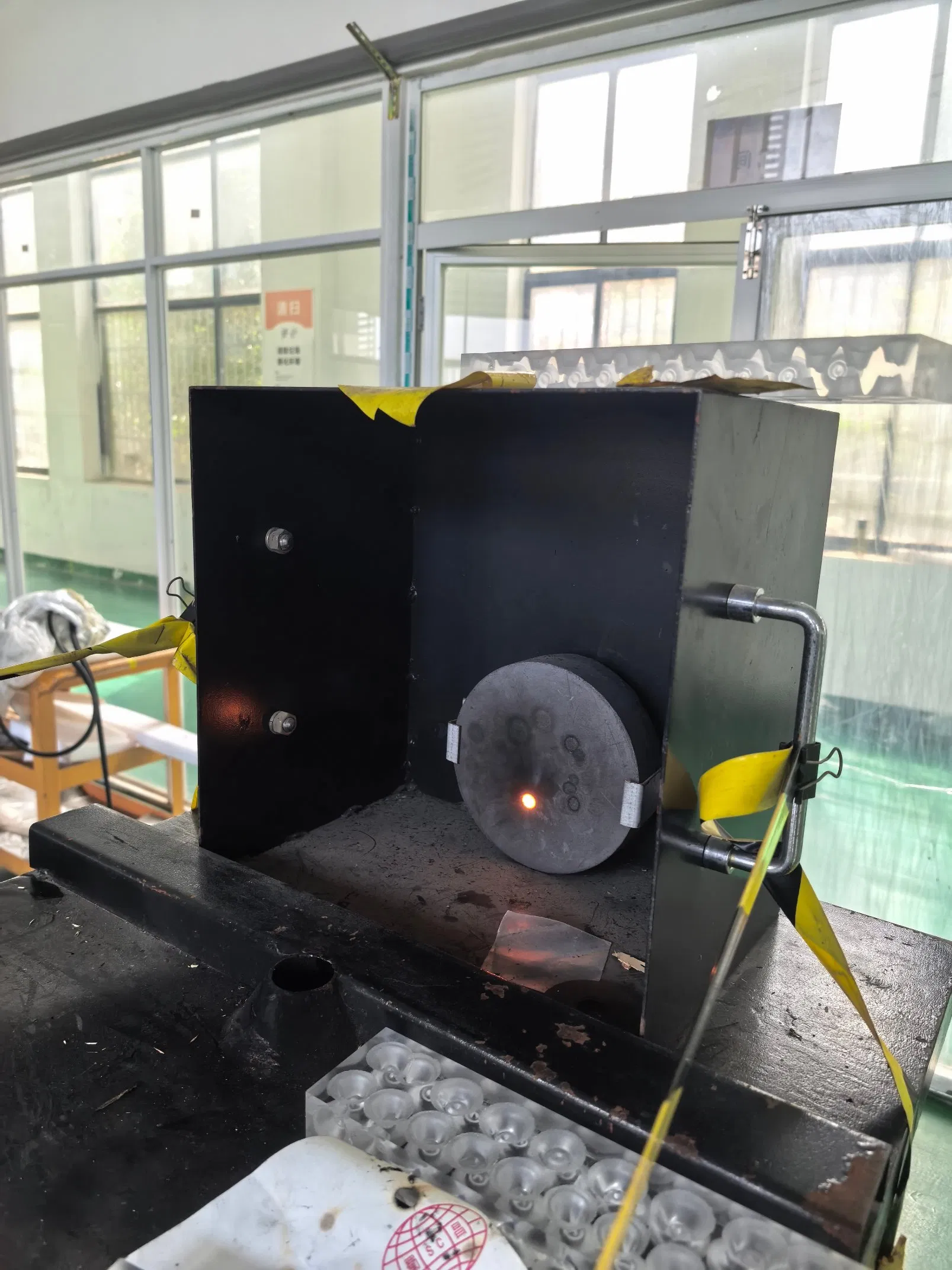 High Power Fast Flow CO2 Laser Cutting and Engraving Machine CO2 Glass Tube Cutting Machine