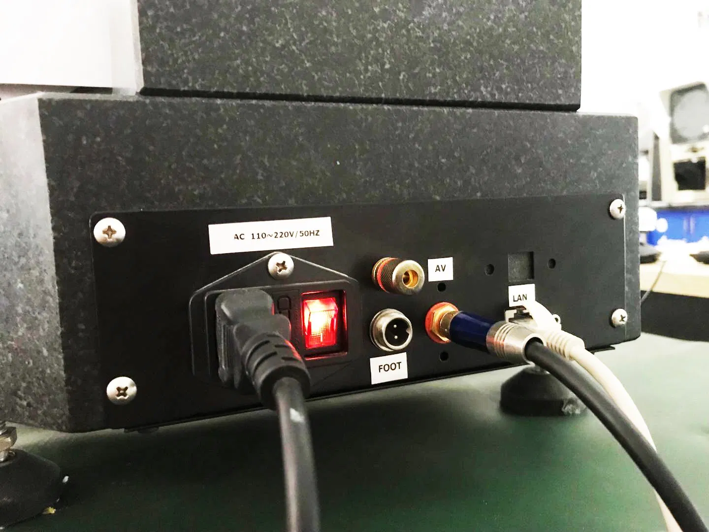 Fully Auto Video Measuring System (MVS-5040)