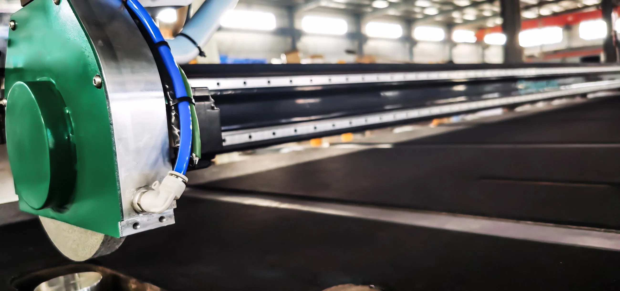 High-Precision Fully Automatic Glass Cutting System for Seamless Production