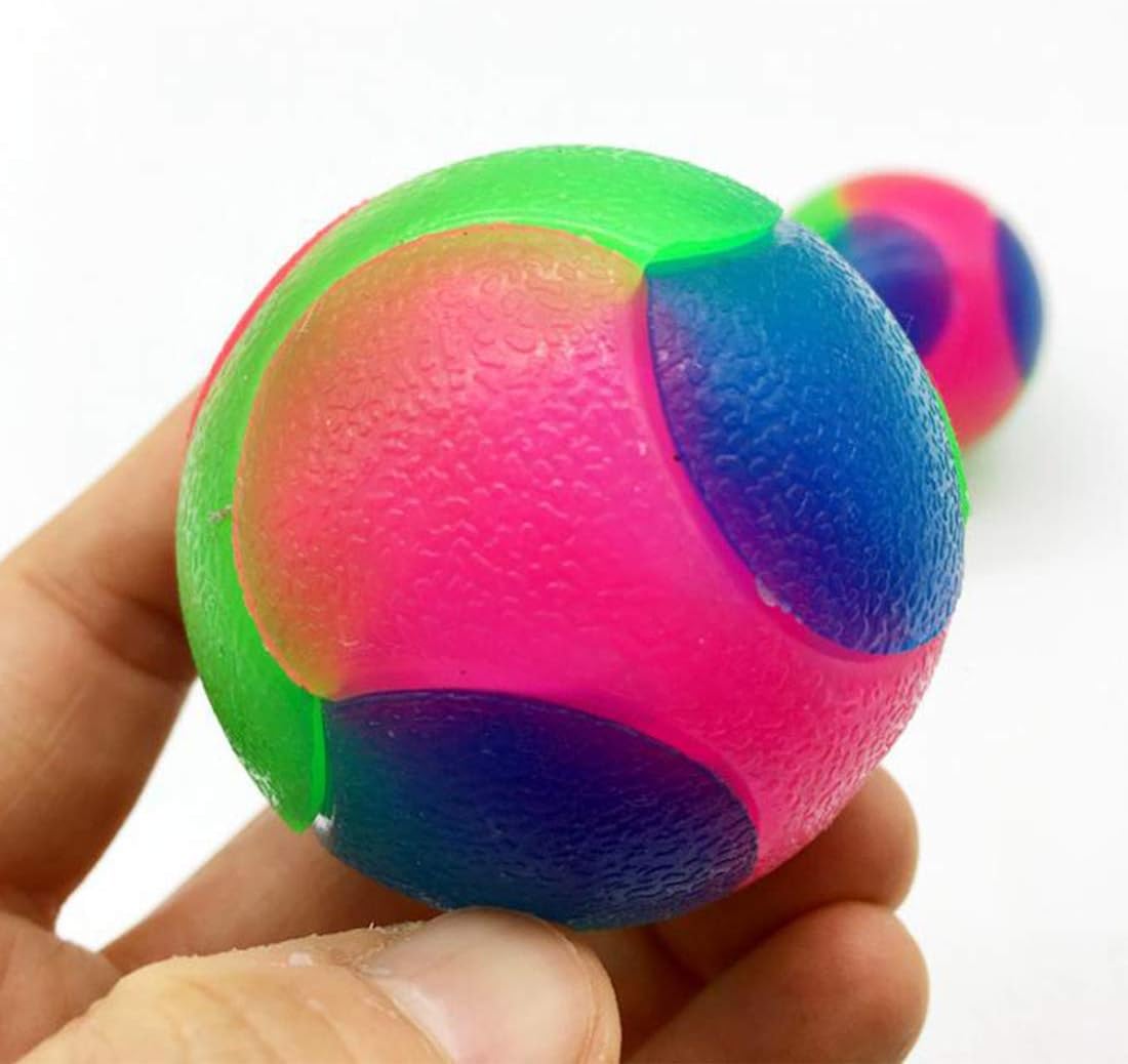 Wholesale Funny LED Flashing Sensory Squeaky Pet Toys Elastic Light-Up Dog Cat Balls Interactive Spike Blinking Toys Rubber TPR