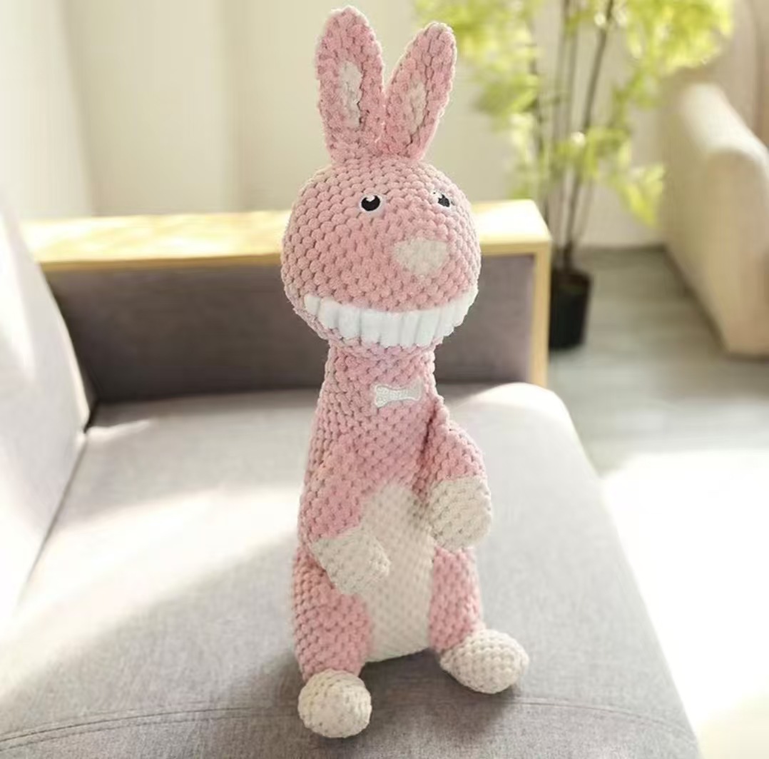 Long-Lasting Eco-Friendly Squeaker Chew Toy Rip-Resistant Design Aggressive Chewers Interactive Playtime Training Rewards Cotton
