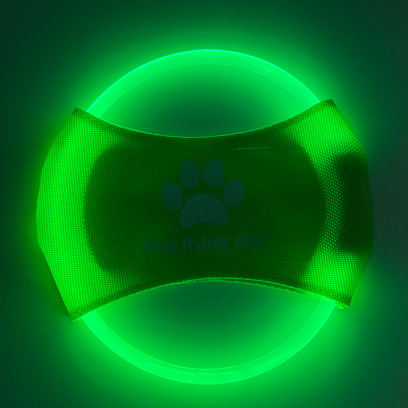 USB Rechargeable Eco-Friendly LED Flying Disc Outdoor Dog Fetch Night Luminous Light Training Pet Toy Nylon/Pu Fashion Design