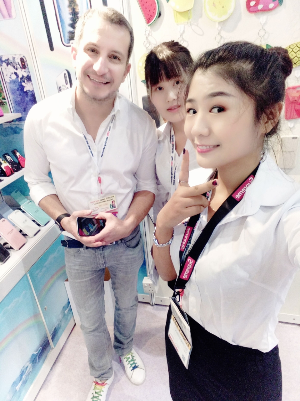 Customer Showcase 12