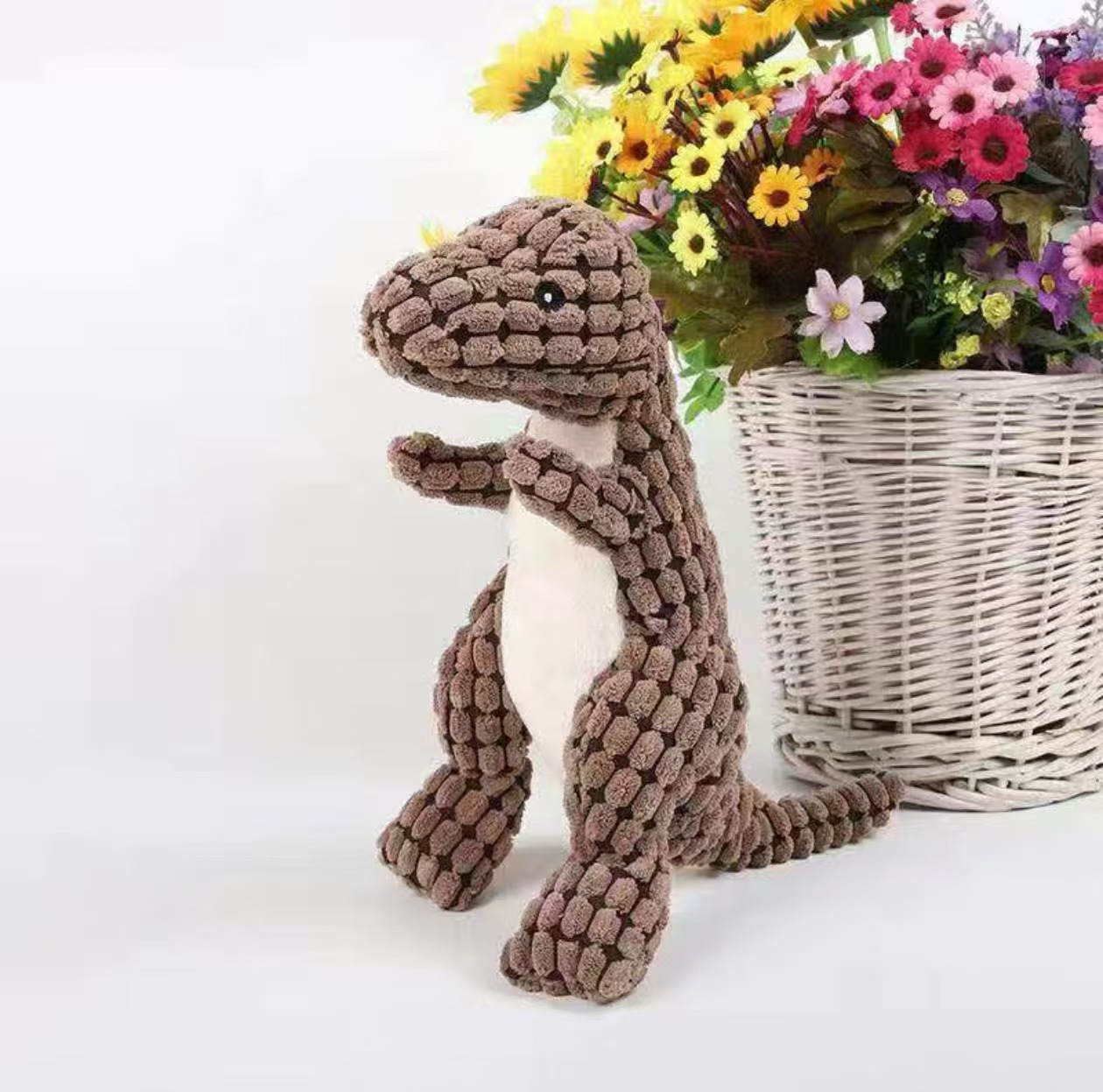 Long-Lasting Eco-Friendly Squeaker Chew Toy Rip-Resistant Design Aggressive Chewers Interactive Playtime Training Rewards Cotton