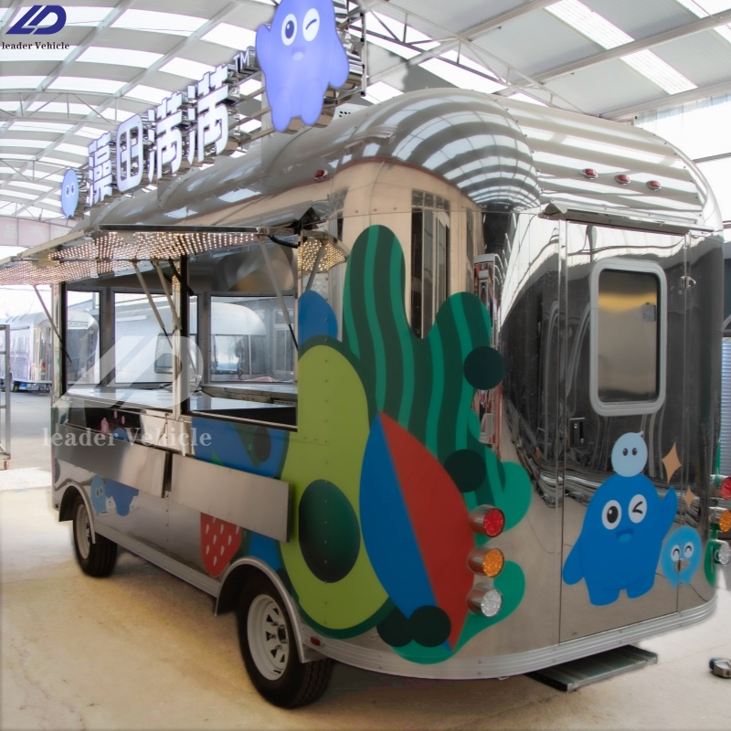 Factory Price Commercial Cheap Mobile Fast Mobile Food Truck Coffee Ice Cream Truck Food Cart Mobile Restaurant