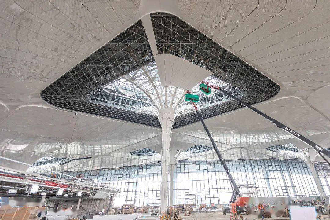 Low-Cost Professional Prefabricated Roof Steel Structure Airport Terminal