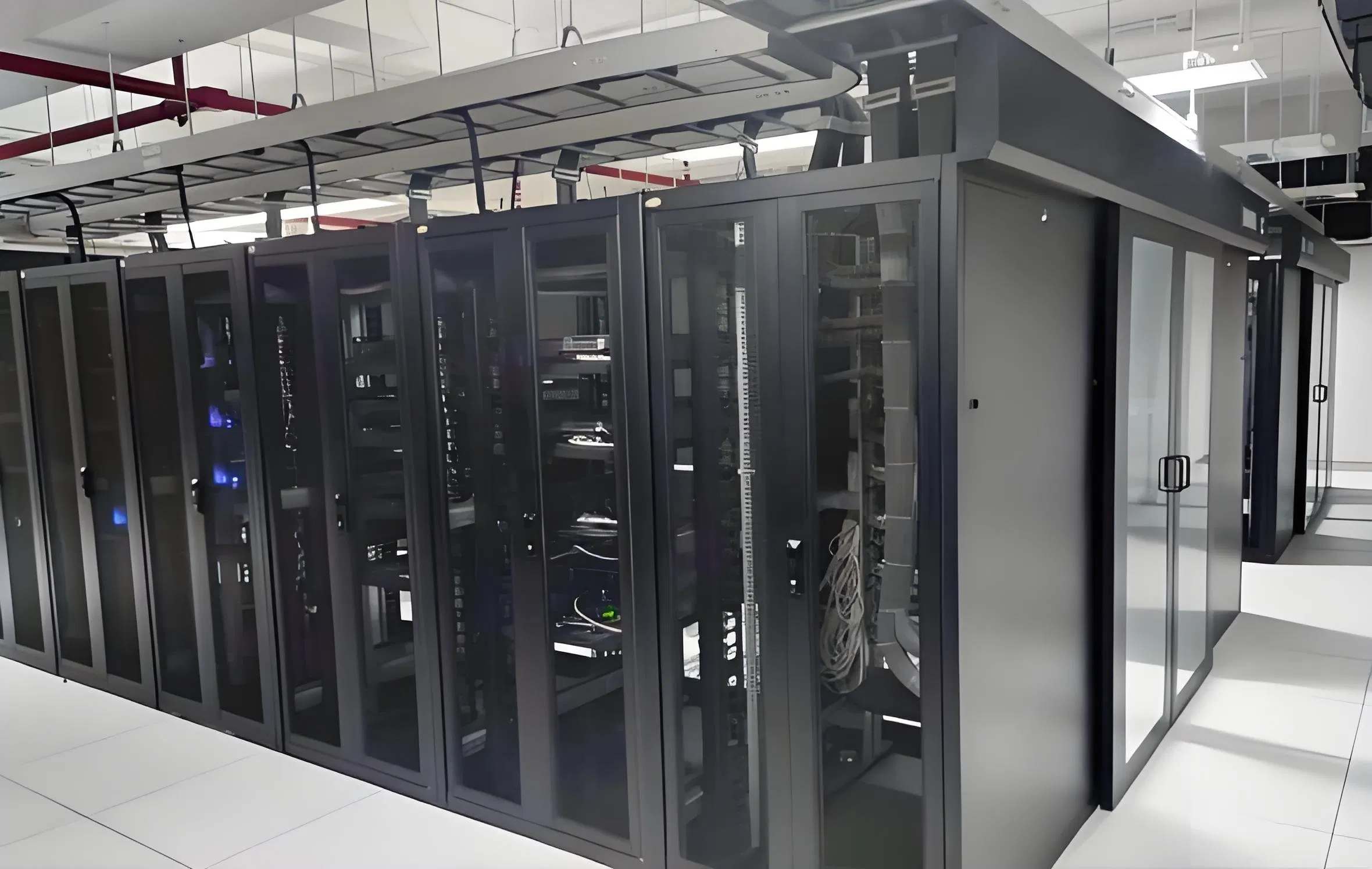 Data Center Network Cabinet Server Rack Solution Cold/Hot Aisle Containment System