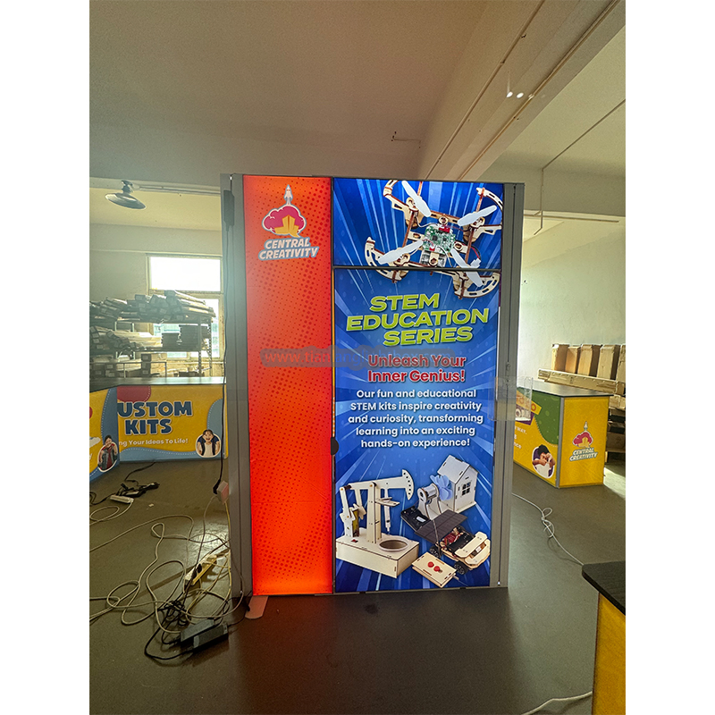 / Booth Tianlang Handbag 100*100cm/3.28*3.28FT China Portable Stage Exhibition Stands