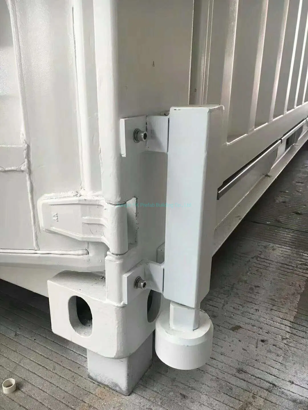 20FT Luxury Modular Prefab Steel Modern Portable Luxury Prefabricated Container Shop/Bar /Restaurant.