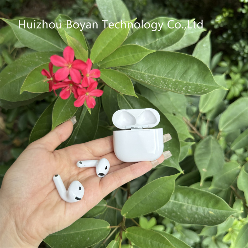 Medium Bluetooth Earphone Copy in Airports 4 Active Noise Cancelling