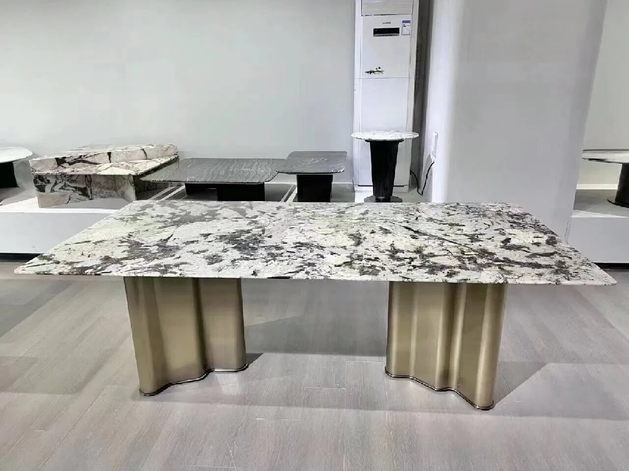 رخام أرابيسكاتو أوروبيكو الطبيعي الفاخر لوح جملة طاولة طعام لغرفة الطعام / المطبخ طاولة قهوة رخامية