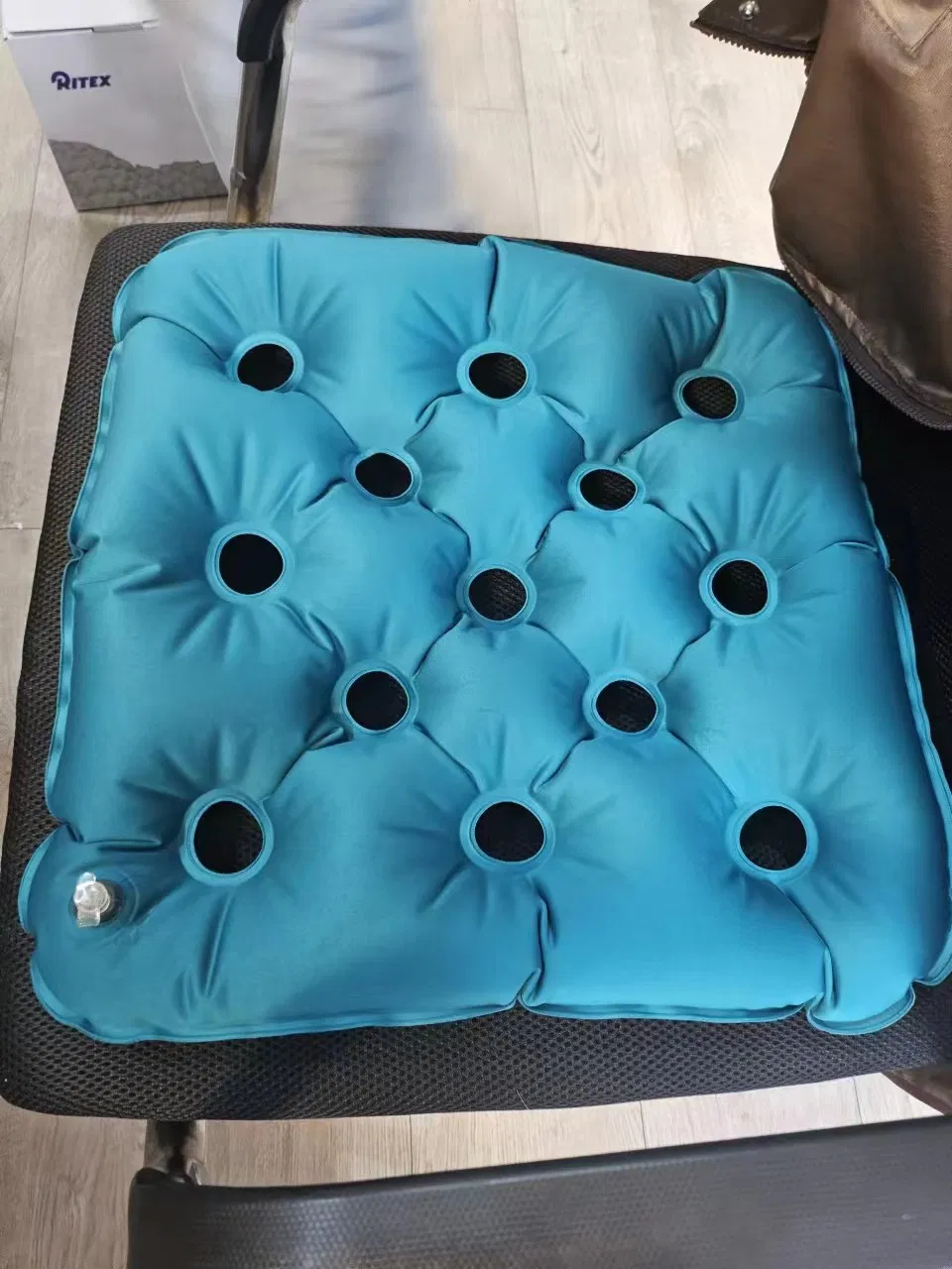 Anti Bedsore Decubitus Prevention Inflatable Type Air Mattress Seat Cushion for Electric Wheelchair Pressure Adjustable