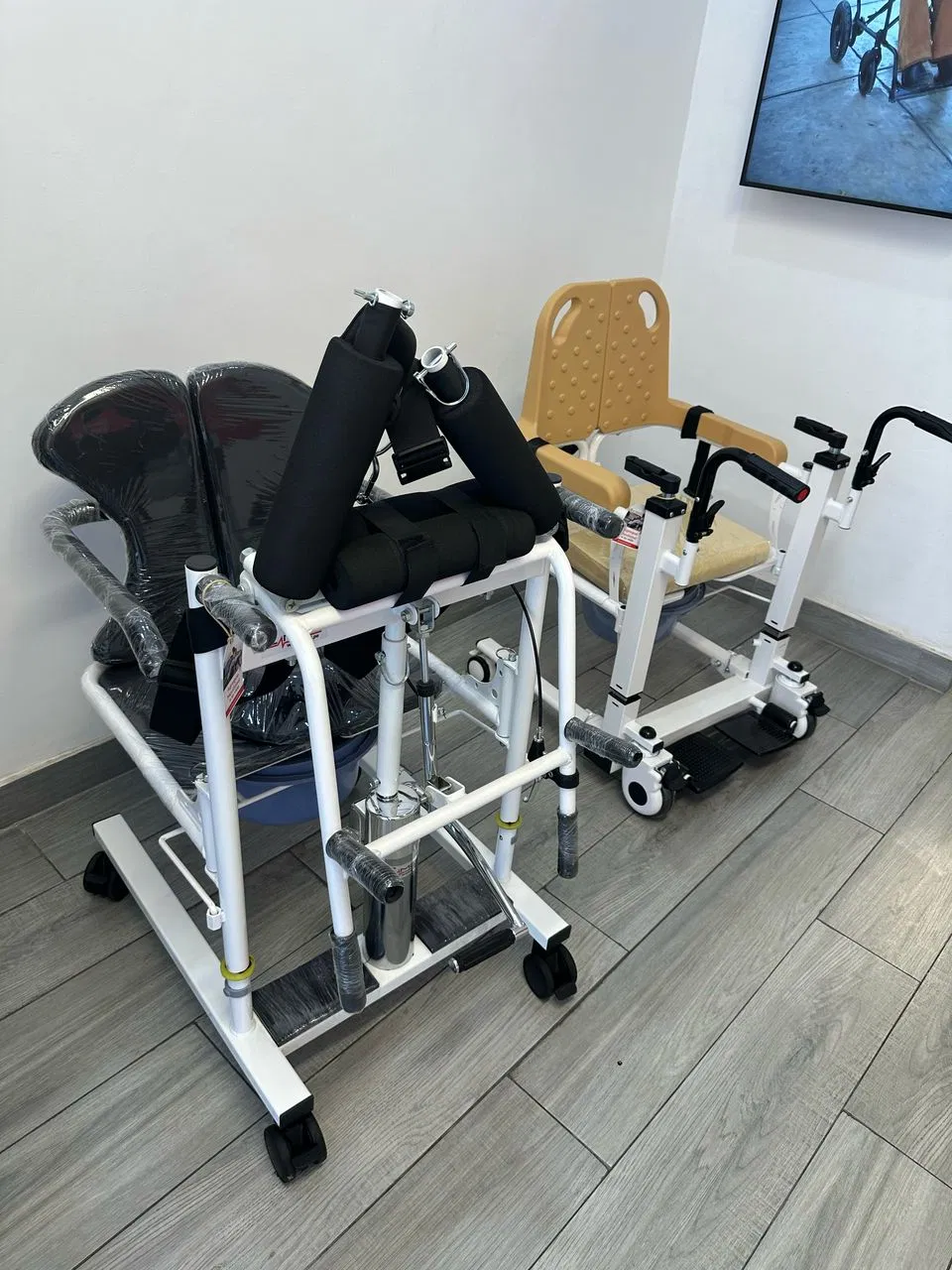 Folding Export Ready Hoist Brother Medical Bariatric 250kg Electric Patient Lift