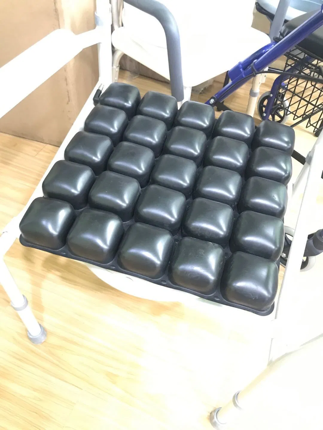 Wholesale High Quality Inflatable Mattress Wheelchair Anti-Bedsore PVC Air Cushion