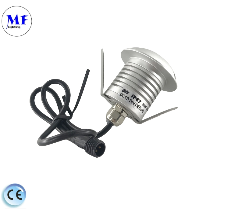 Factory Price Multi-Directional Side-Emitting Waterproof LED Buried Light Step Light with C-Ree-Xte Chip Triple 60° Beam Ports IP67 Rated
