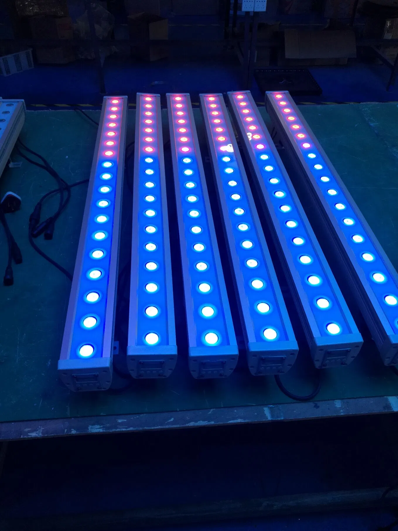 18PCS Aluminum RGB Color Transforming Outdoor LED Wall Washer