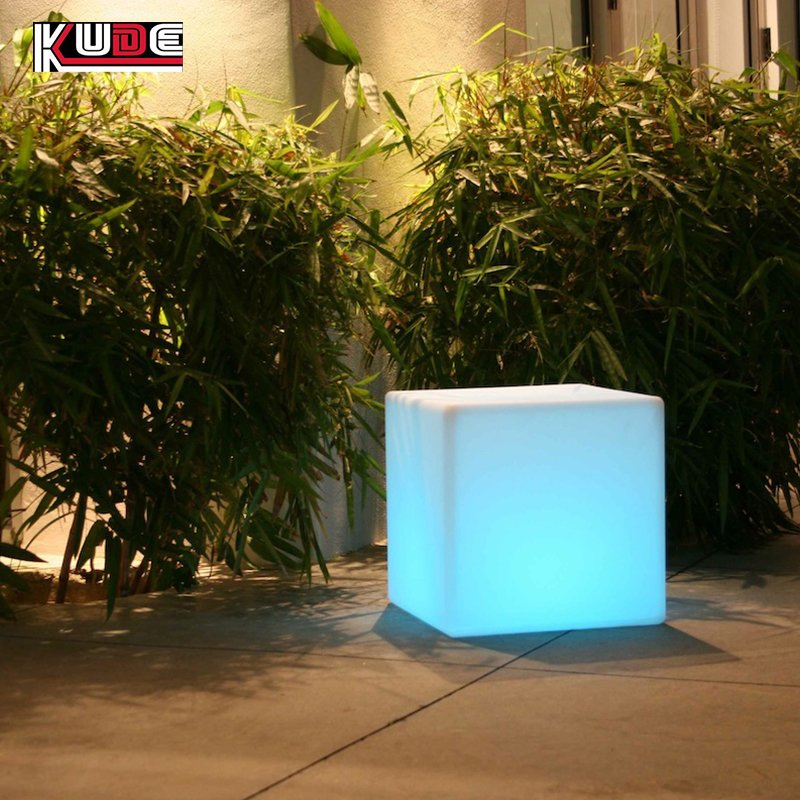 16 Colors Change LED Magic Cube Lamps Battery Operated Table LED Cube Light