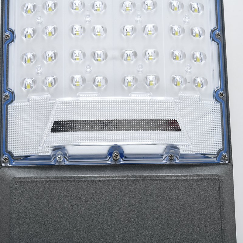 Energy Saving High-Efficiency Solar LED Street Light for Urban Roads and Highways