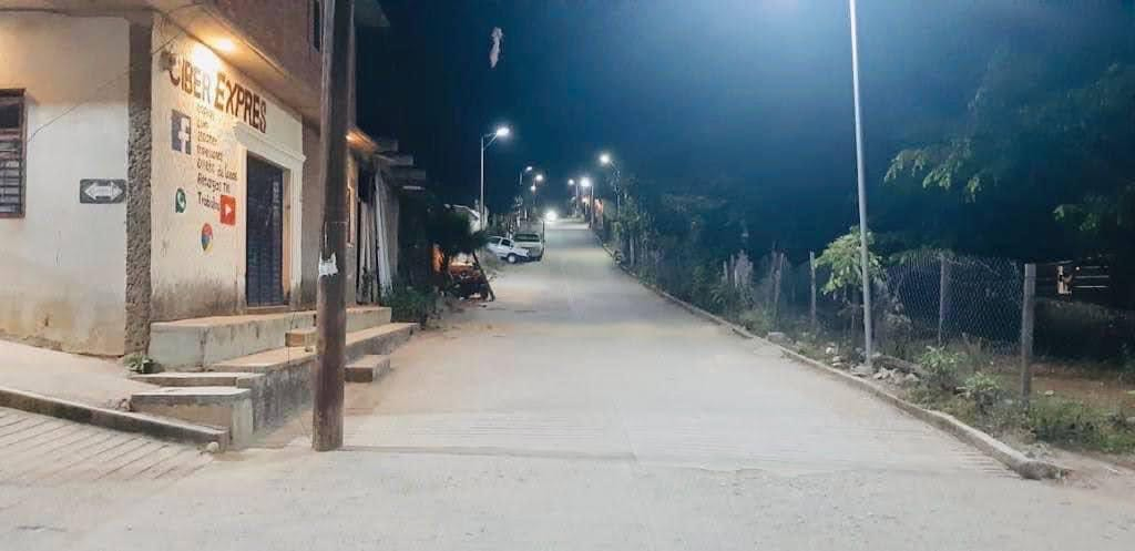 Smart Solar Light with Motion Sensor for Outdoor Security and Convenience