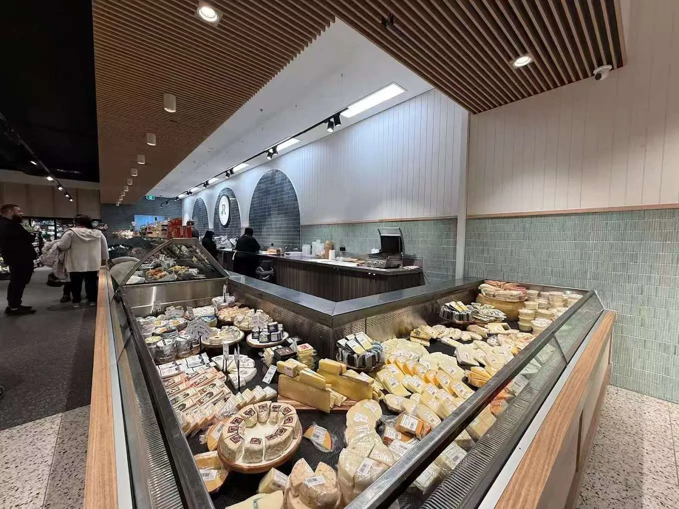 High Power Commercial Dimmable 15W 25W 35W COB LED Track Light Aluminum Rail Strip Adjustable Angle Spotlight