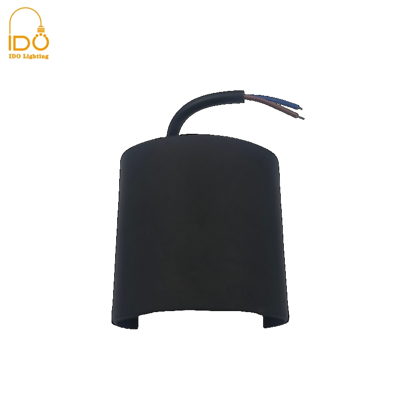 Black Outdoor Wall Light with Simple Design, IP65 Waterproof Lamp