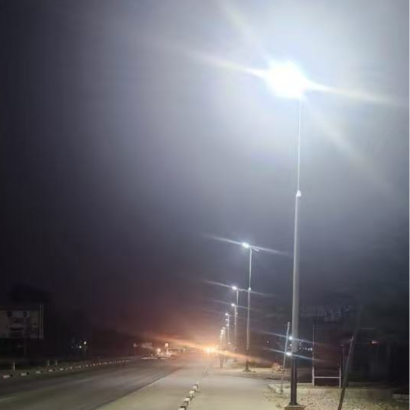 Low Price Automatic Lighting Outdoor Waterproof IP65 9m 70W 160lm Die-Cast Aluminum All in One LED Solar Wall Light Solar Garden Light with Microwave Sensor