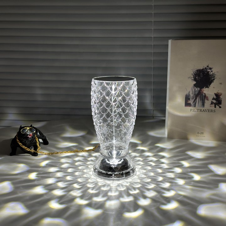 Modern Luxury Crystal Table Lamp Bedroom Portable Night Light Wireless Charging LED Table Lamp for Restaurant Bar Bedside