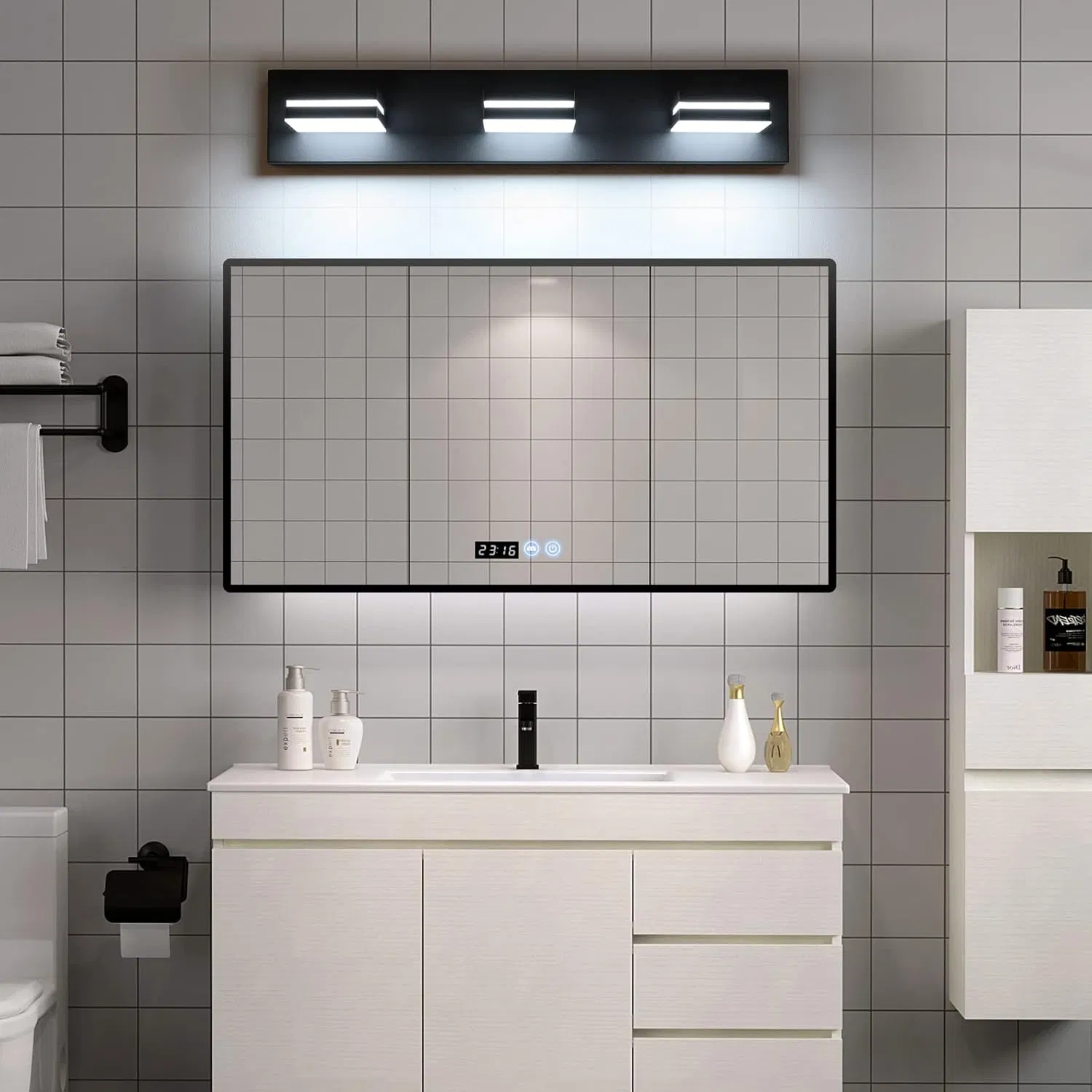 Matte Black Modern Acrylic Bathroom Wall Lighting Fixtures. LED Modern Bathroom Vanity Mirror Lights.