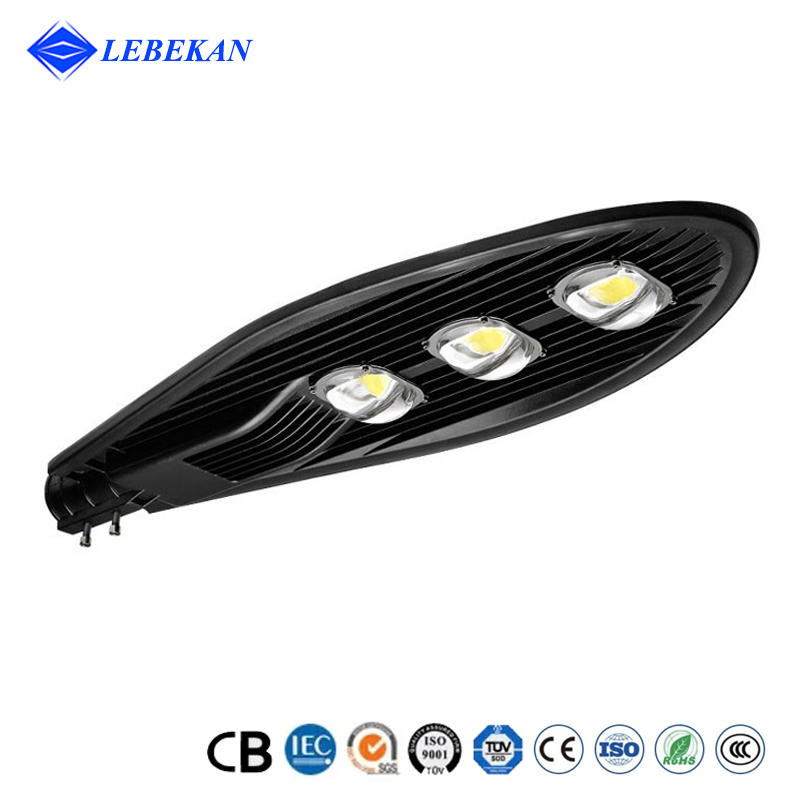 Outdoor AC100-305V LED IP66 Street Light 100W Highway Commercial Flood 150W LED Cobra Dusk to Dawn Street Barn Yard Light Public Lighting 200W Luminaria