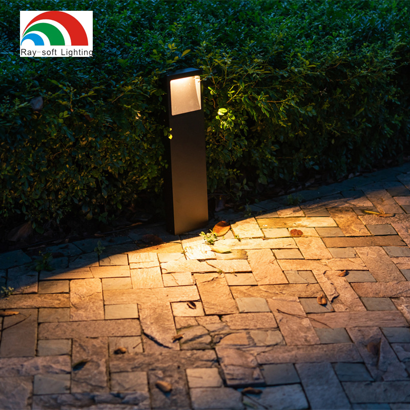 Zhongshan Factory Wholesale 12W LED IP65 Waterproof Aluminum Bollard Lawn Outdoor Pathway Landscape Light
