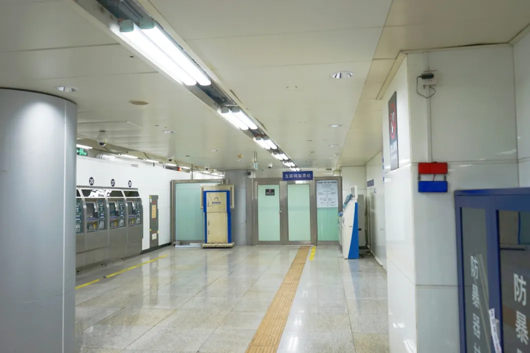 Application Corridor Basement