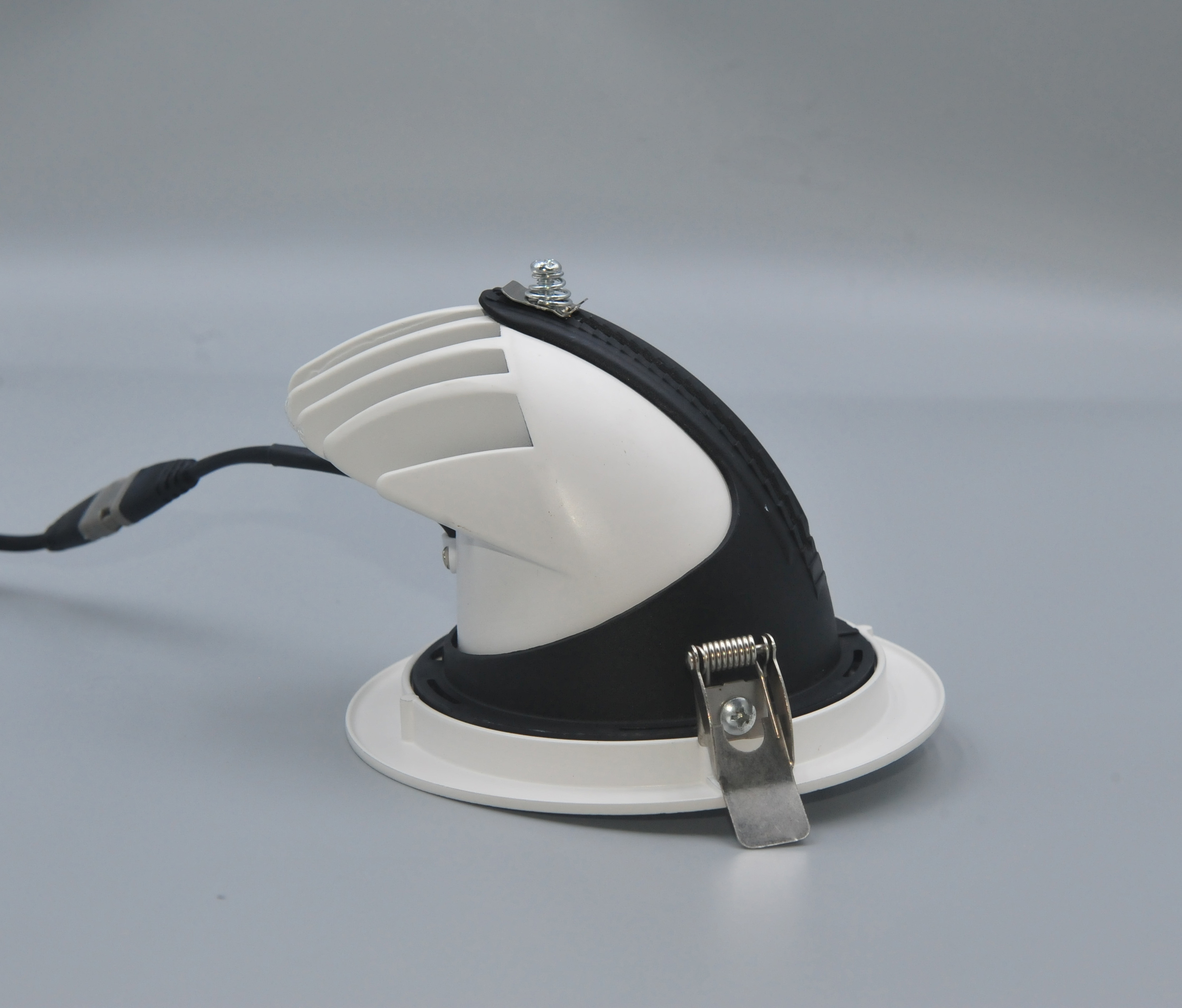 Wholesale Price LED Downlight Dimmable Adjustable Gimbal COB Chip Modern Design Wall/Mounted/Ceiling Light Easy Recessed
