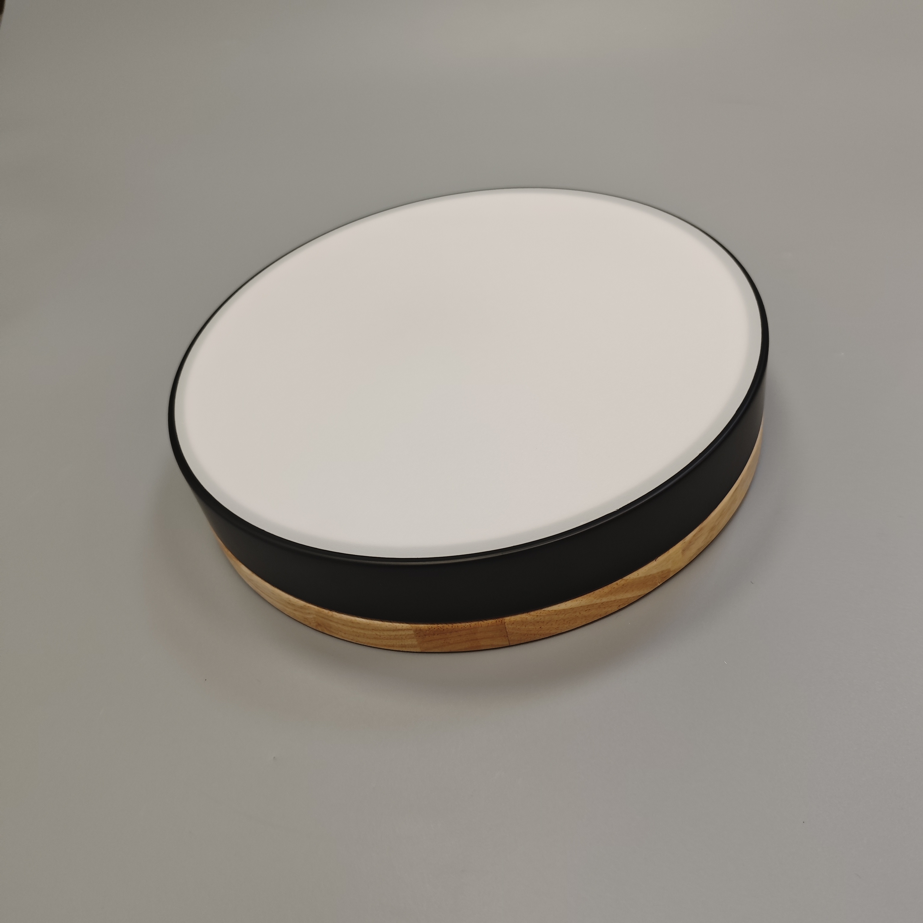 Lighting Fixtures Modern European Design Surfaced Mount LED Lighting Super Thin Acrylic Cover with Iron Base Ceiling Led Lights