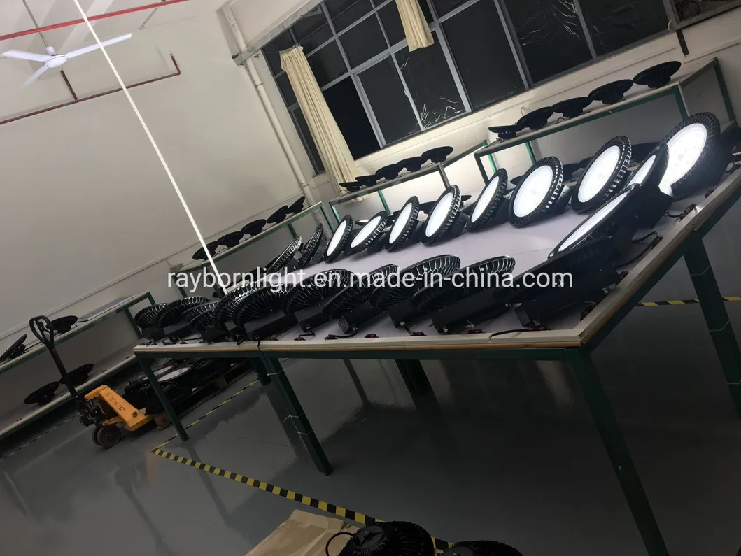Vibration and integrating sphere test for LED high bay