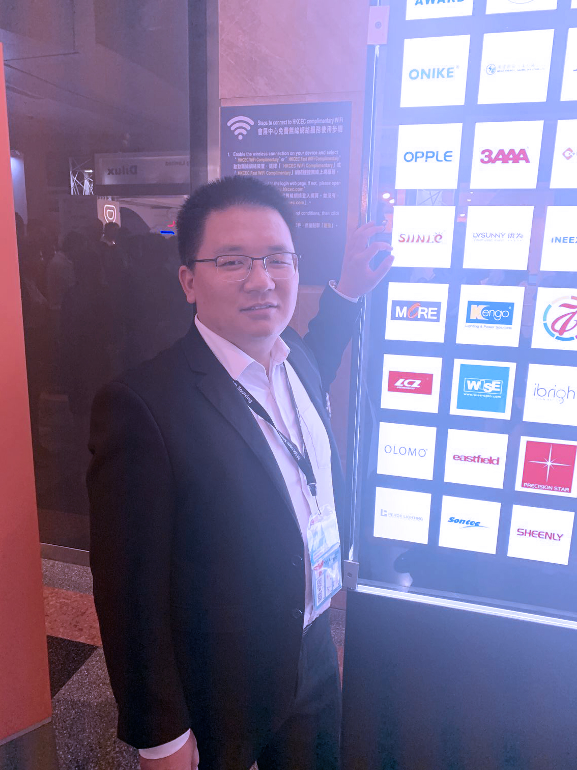 Exhibition Presence Showcase