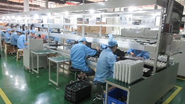 IP66 Tri-proof LED batten light for waterproof industrial environments